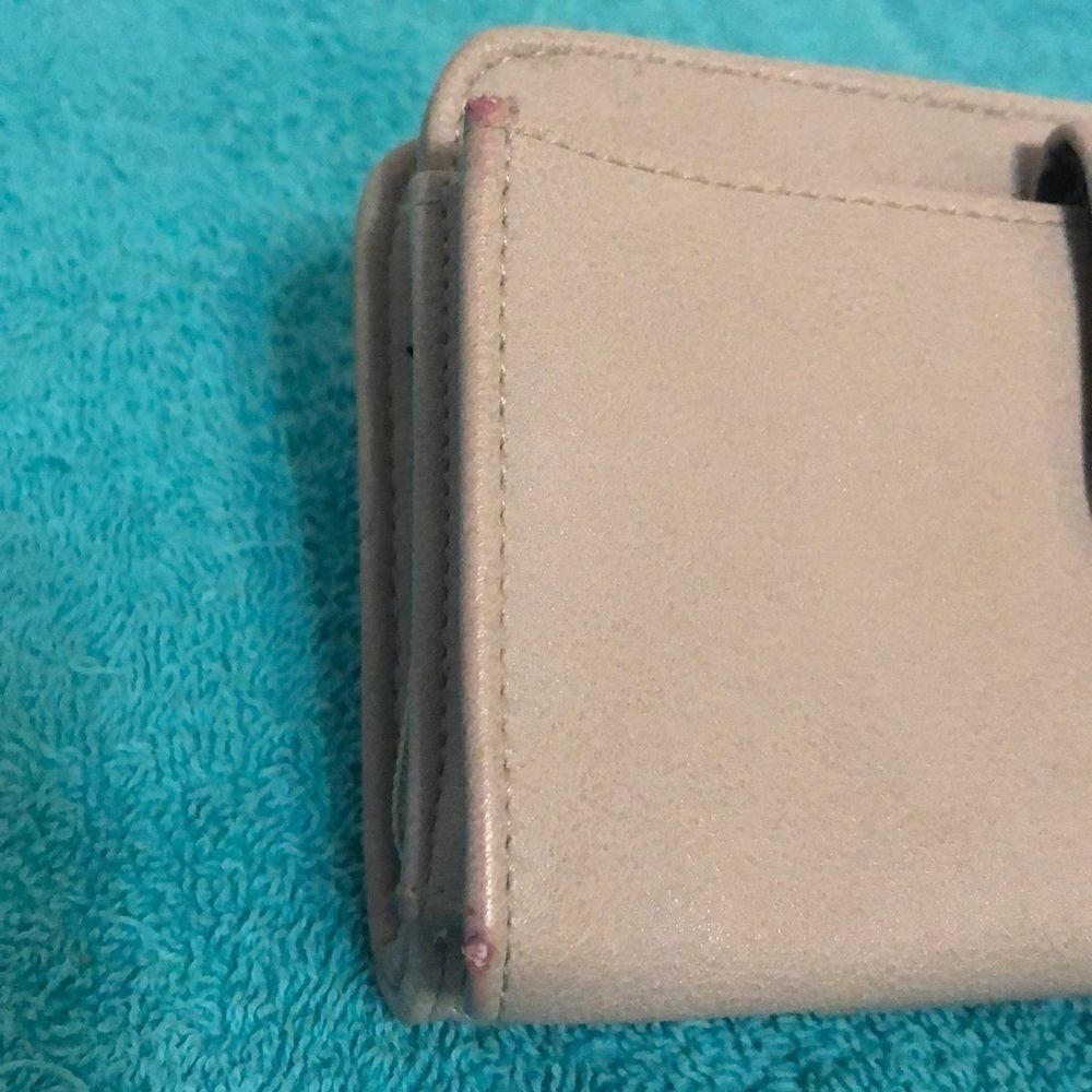 Jessica Simpson Wallet  - Picture 4 of 7